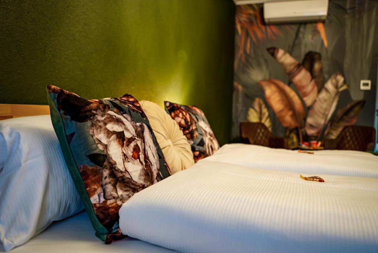 מצינגן Hotel Residenz Luxury Apartments מראה חיצוני תמונה