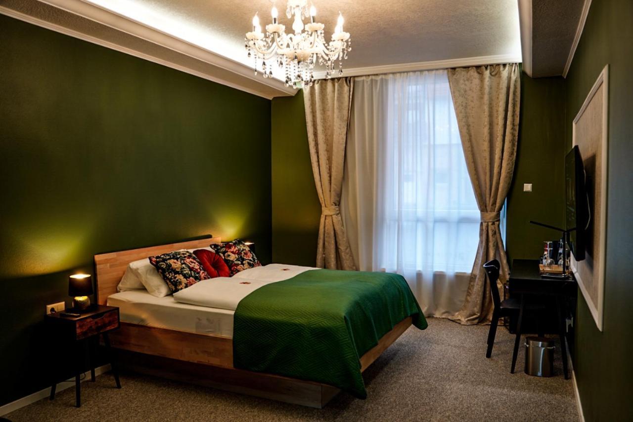 מצינגן Hotel Residenz Luxury Apartments מראה חיצוני תמונה
