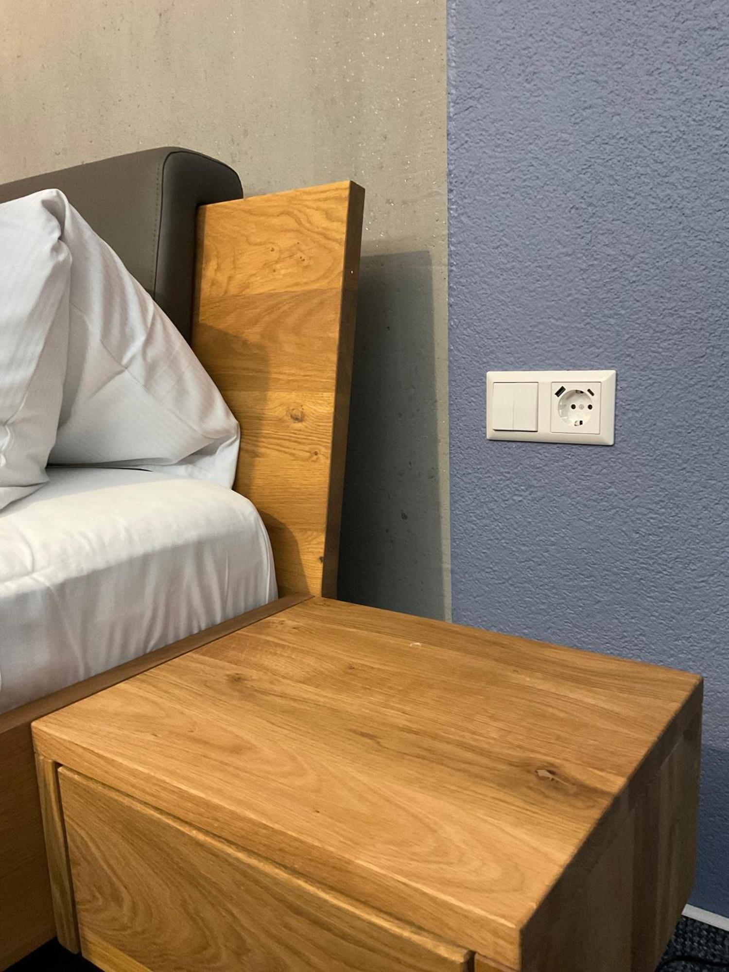מצינגן Hotel Residenz Luxury Apartments מראה חיצוני תמונה