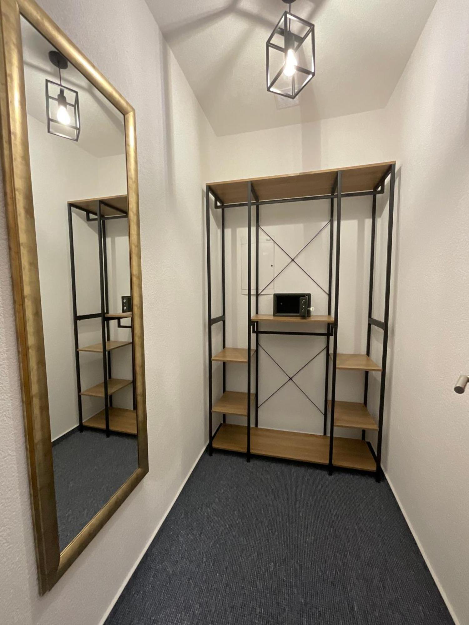 מצינגן Hotel Residenz Luxury Apartments מראה חיצוני תמונה
