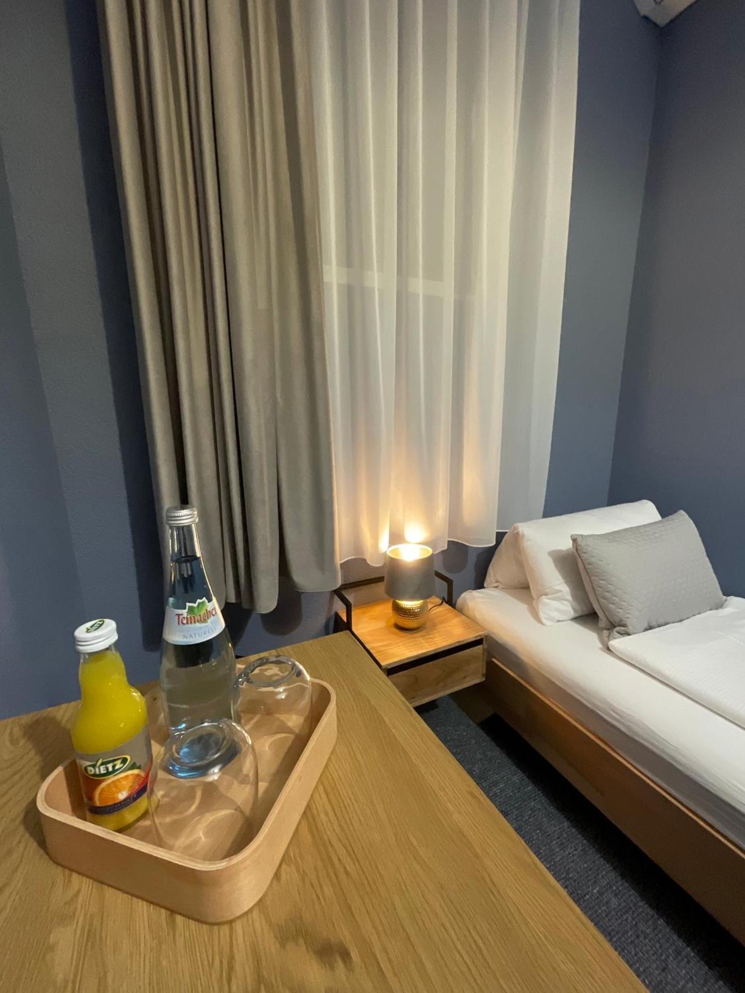 מצינגן Hotel Residenz Luxury Apartments מראה חיצוני תמונה