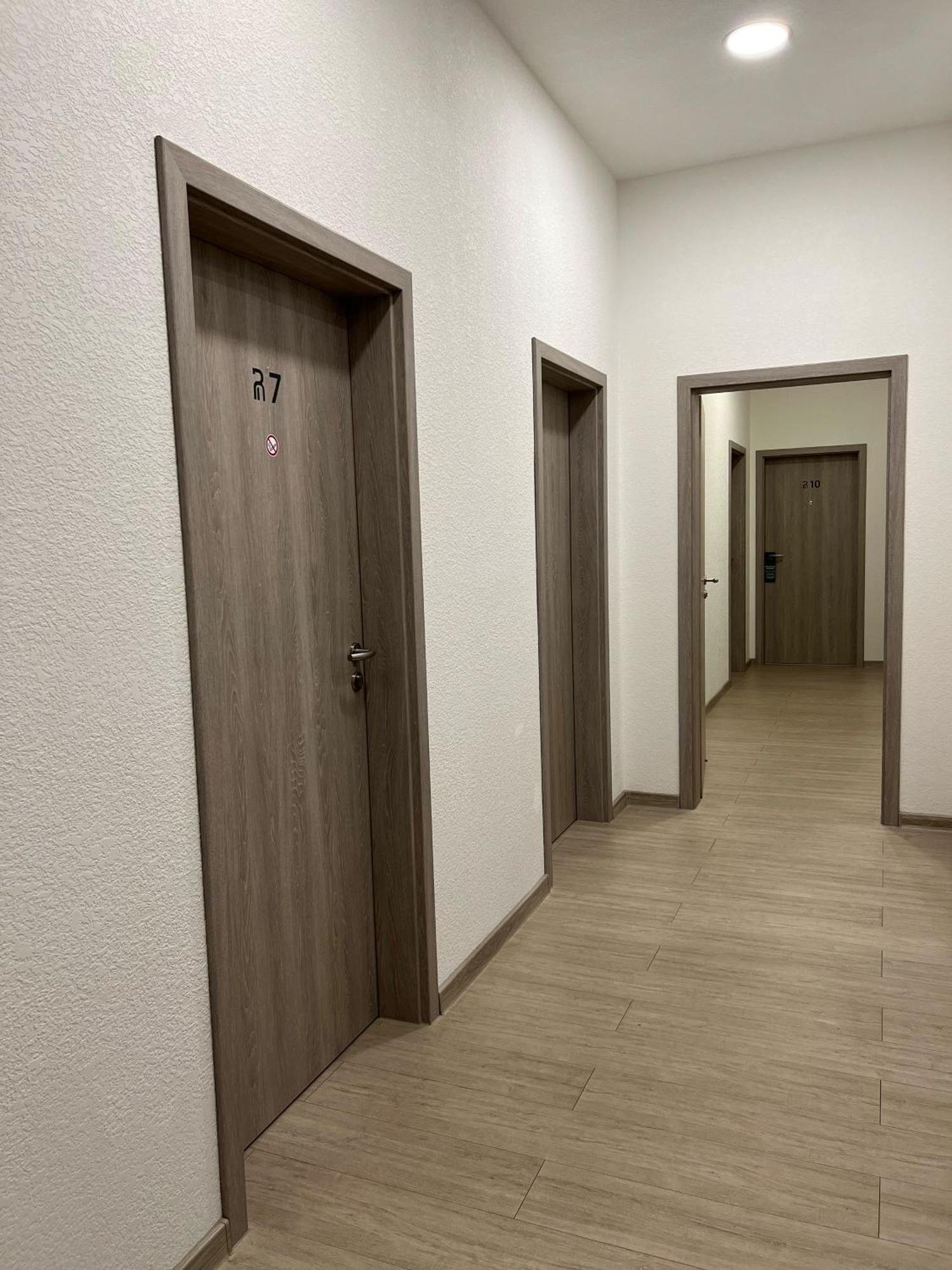 מצינגן Hotel Residenz Luxury Apartments מראה חיצוני תמונה