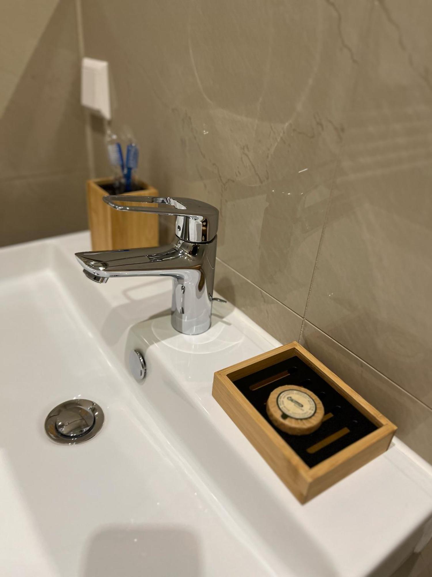מצינגן Hotel Residenz Luxury Apartments חדר תמונה